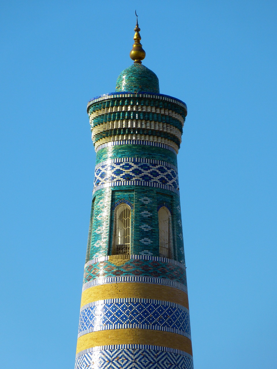 澳門天天開彩大全免費(fèi)，數(shù)據(jù)解析引導(dǎo)_科技前沿版EK5179.4551