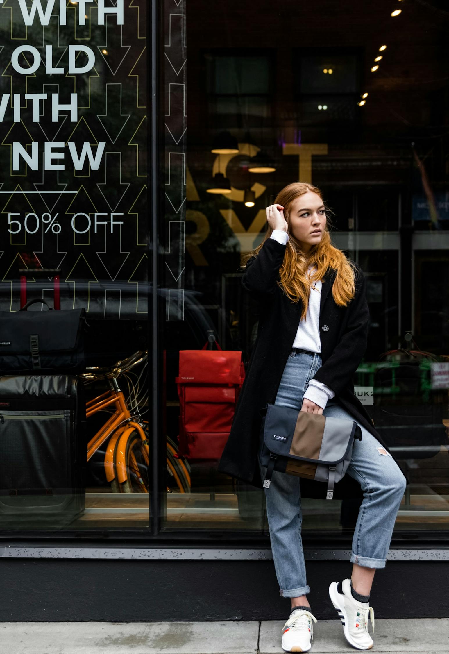 印花裙最新時(shí)尚潮流，引領(lǐng)潮流的必備之選