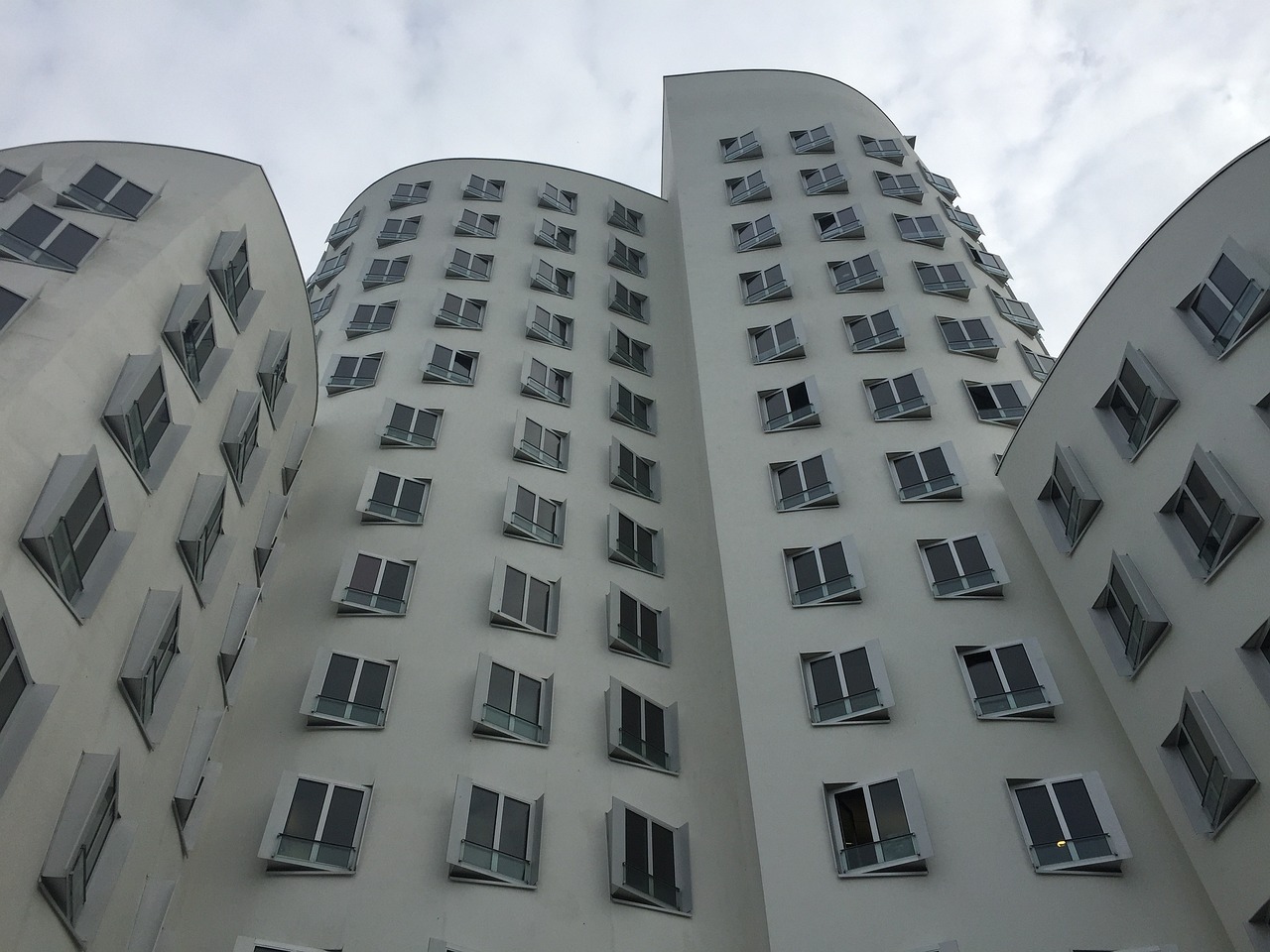 洛寧最新樓盤，探索城市新篇章的理想居住地